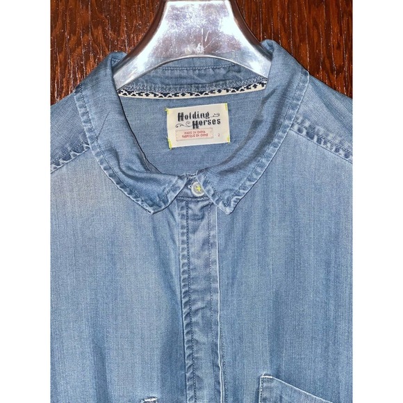 ANTHROPOLOGIE HOLDING HORSES SHIRT OVERSIZE L/S OMBRE BUTTON DOWN BLUE 2 - Picture 2 of 5